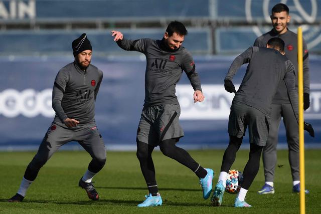 斯通斯和多库有望战利物浦，科瓦西奇可能踢维拉